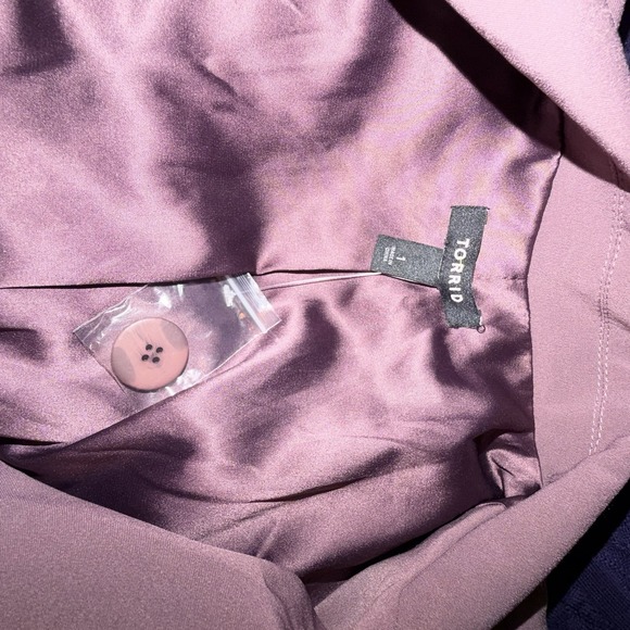 Torrid Woman's One Button Lined Blazer Size 14/16 Mauve NWOT - Picture 6 of 8
